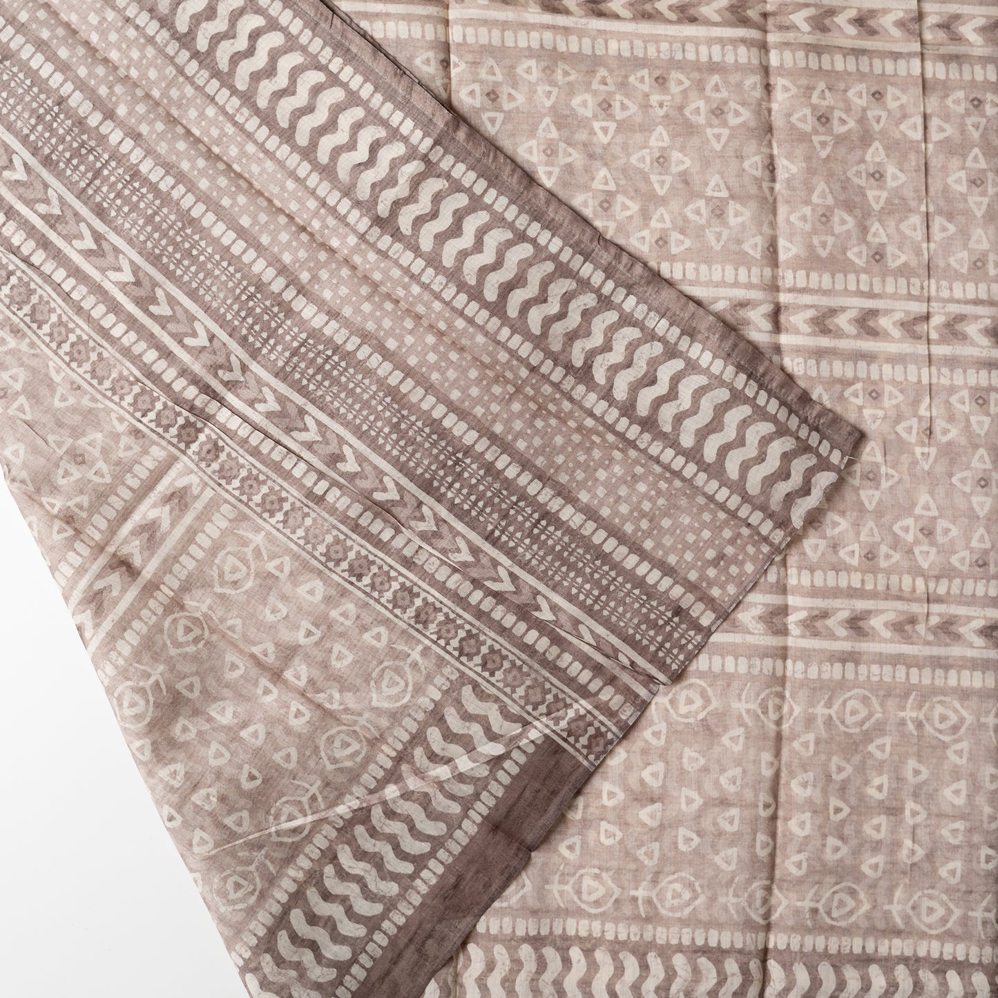 Soft Silk dupatta with digital prints matching the top color and design
