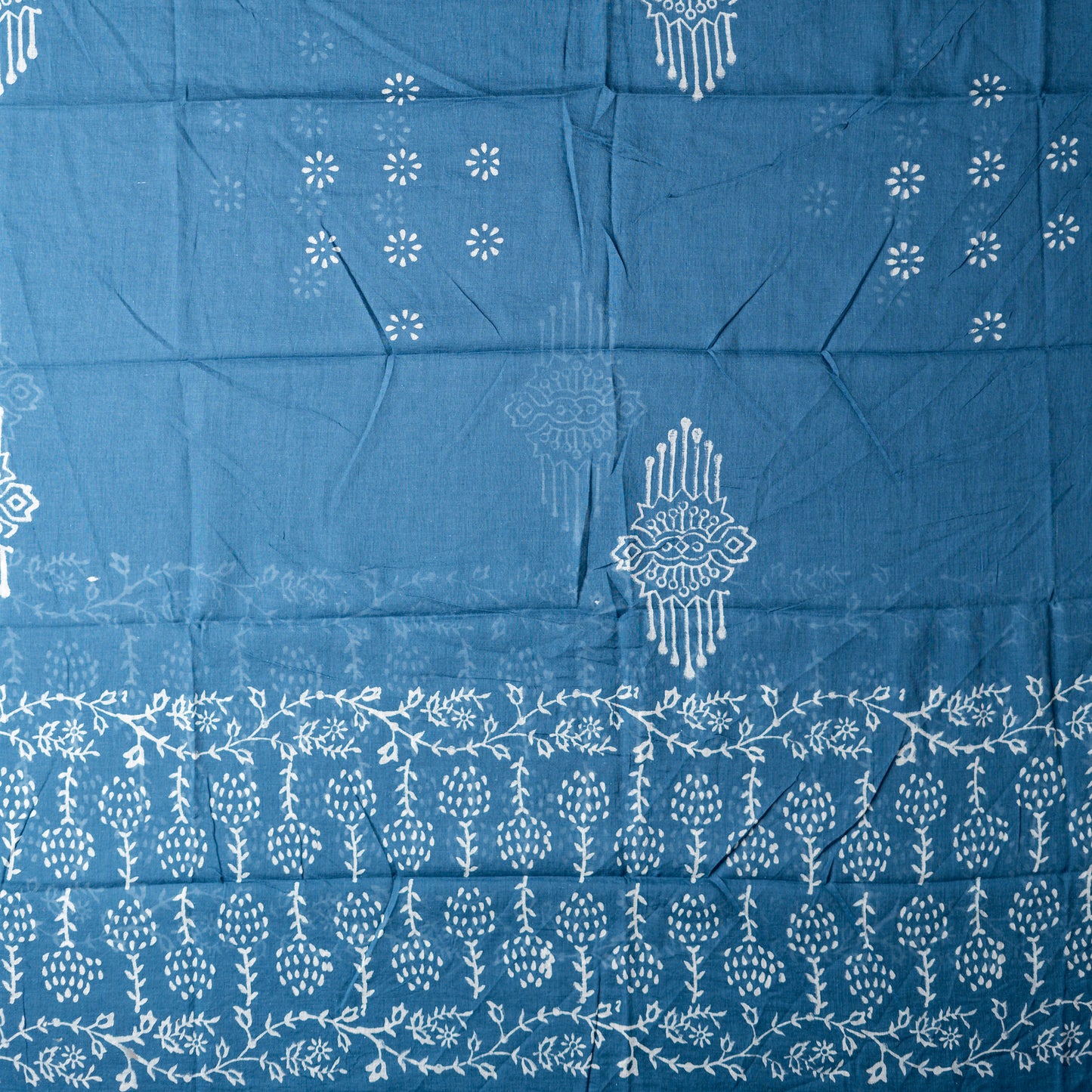 Mul cotton dupatta with matching print design.