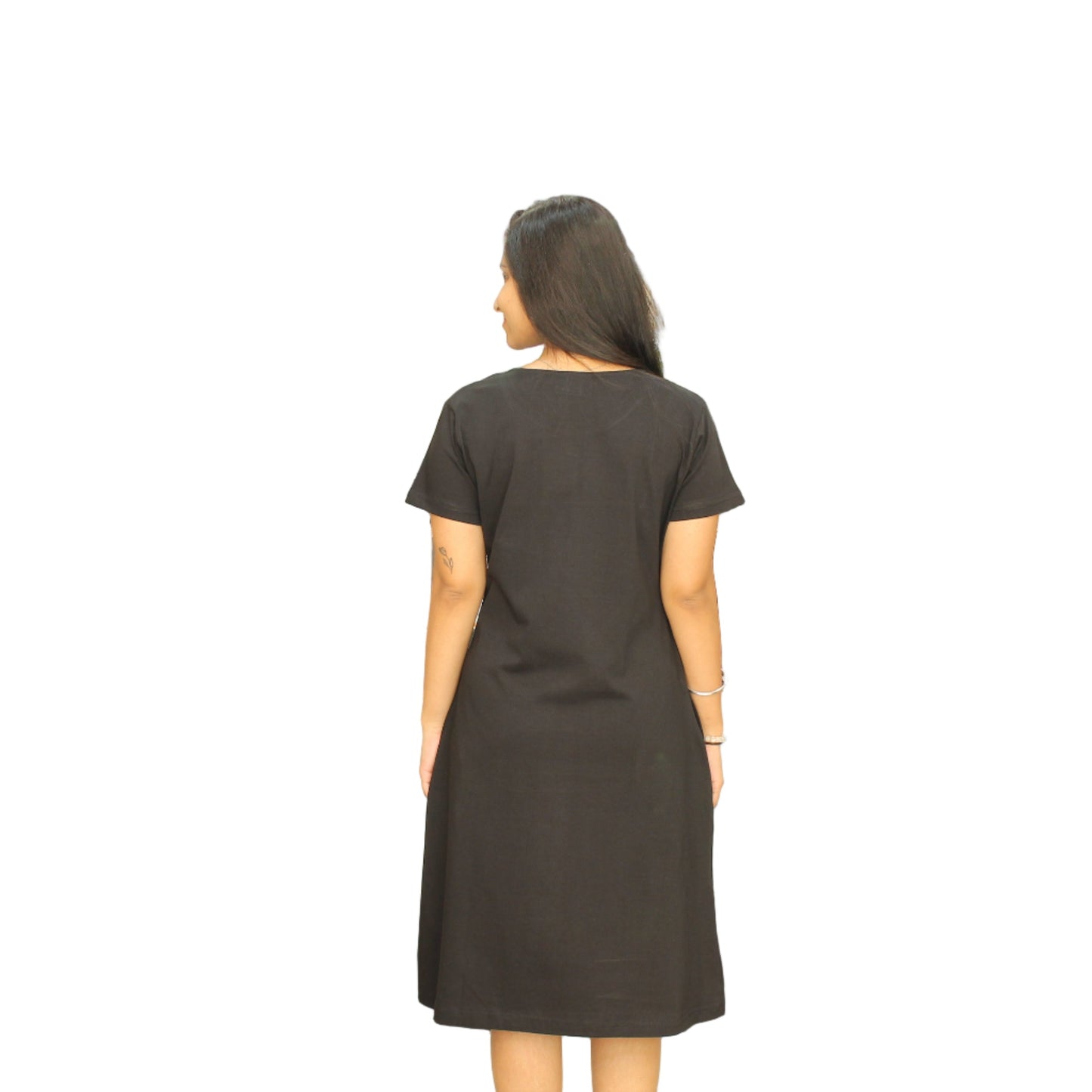 back side view of short nighty for women in black color
