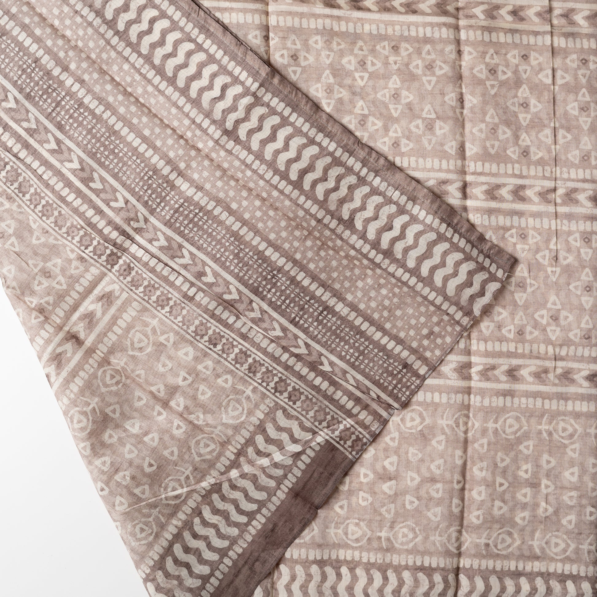 Soft Silk dupatta with digital prints matching the top color and design