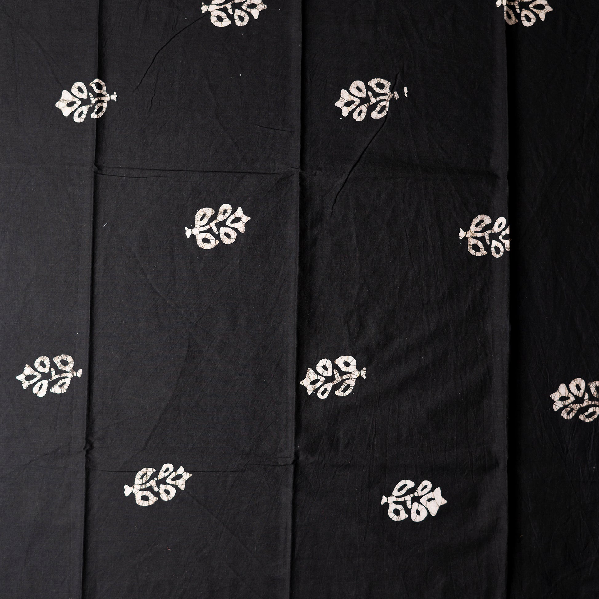 Black cotton bottom with prints.