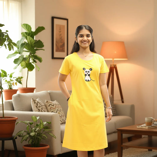 yellow hosiery cotton knee length with cute mouse design printed in chest area, closeup view 
